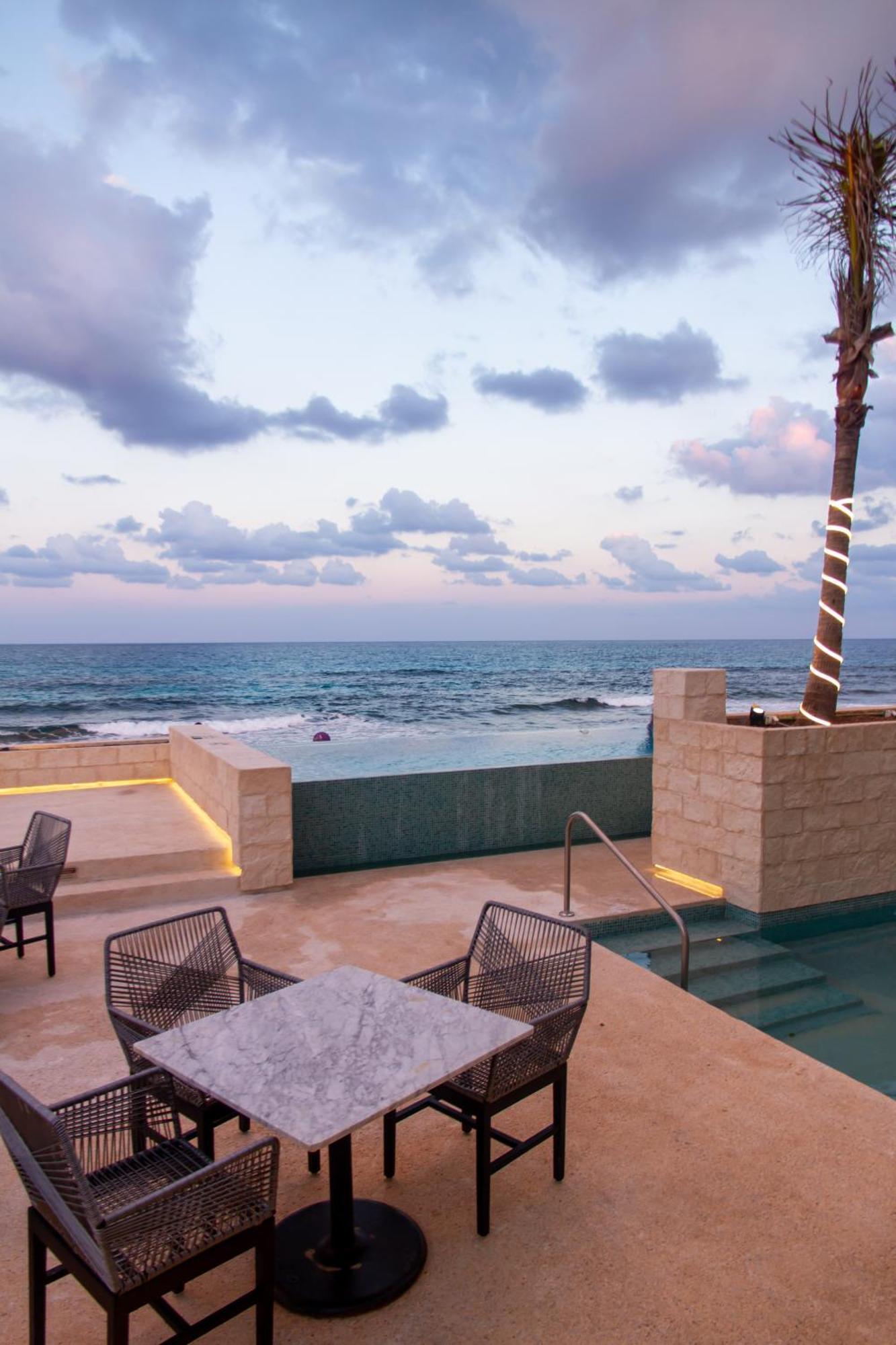 The Mint Resort Isla Mujeres Exterior photo