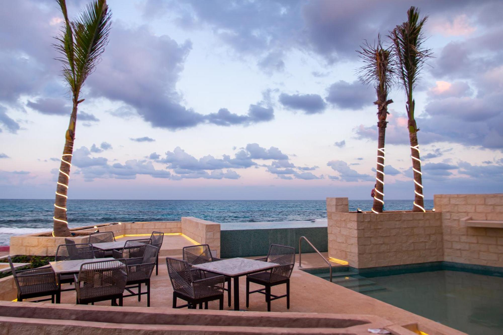 The Mint Resort Isla Mujeres Exterior photo