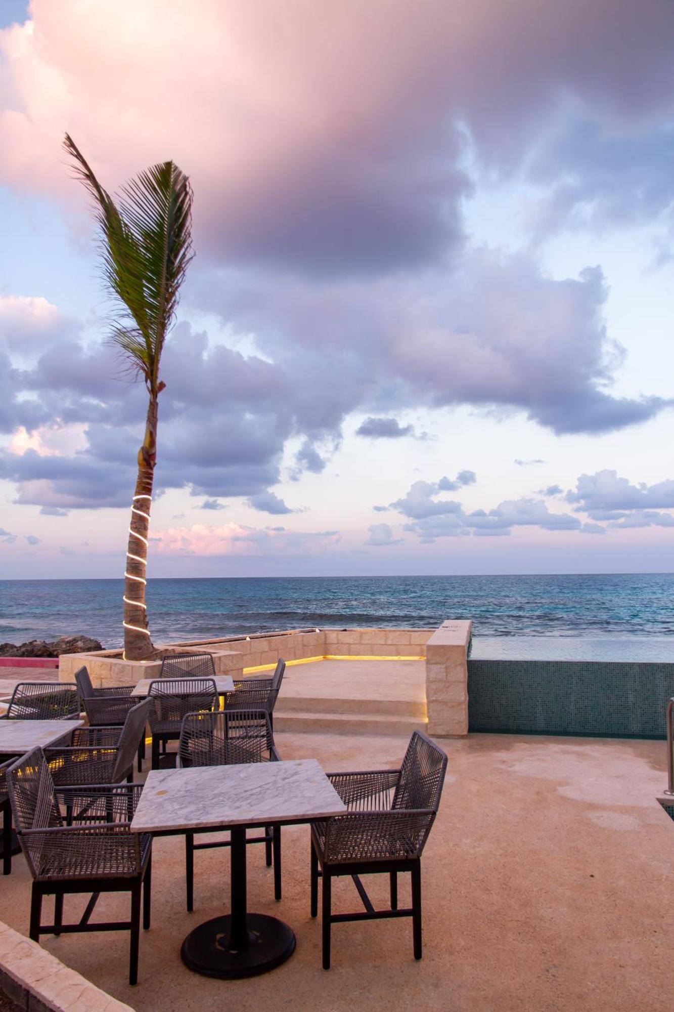 The Mint Resort Isla Mujeres Exterior photo