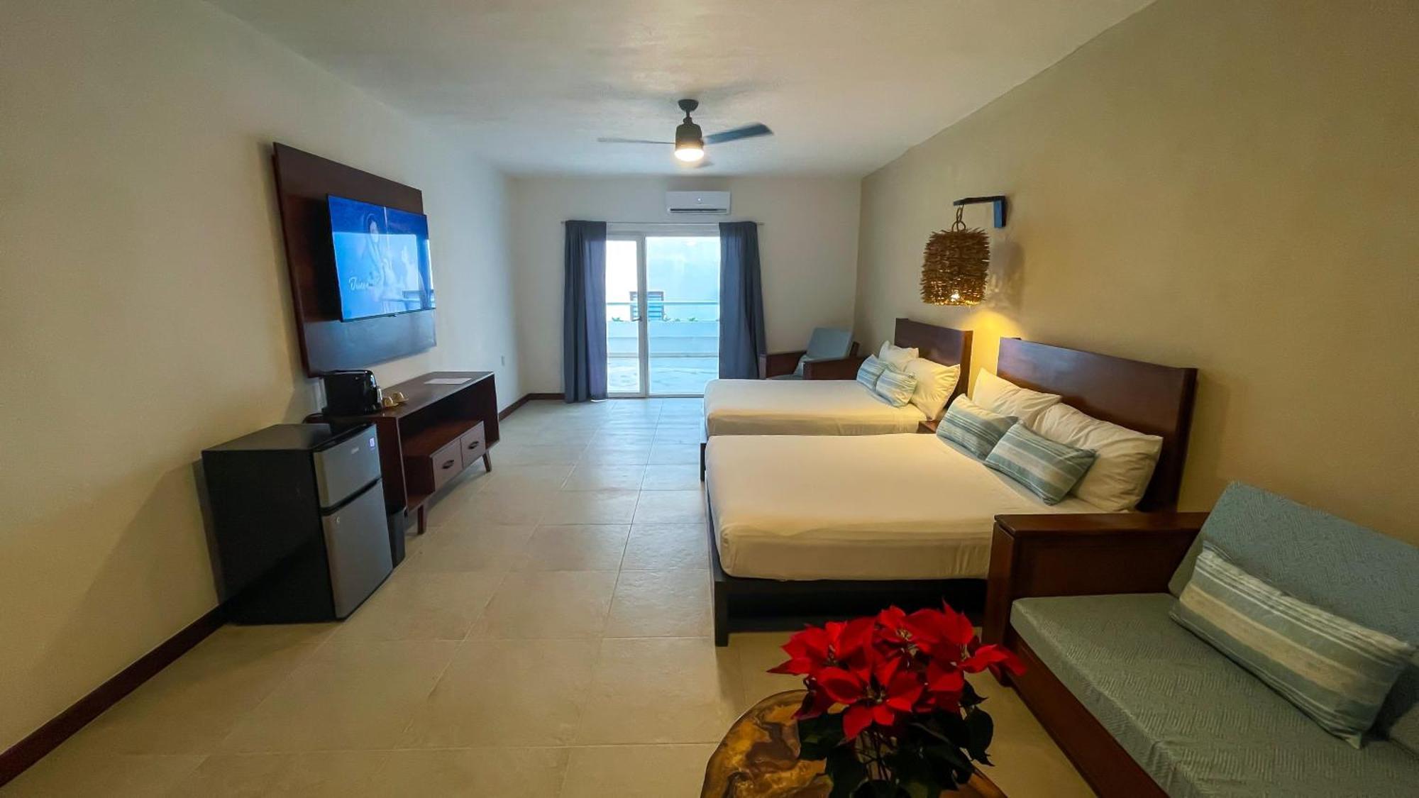 The Mint Resort Isla Mujeres Exterior photo